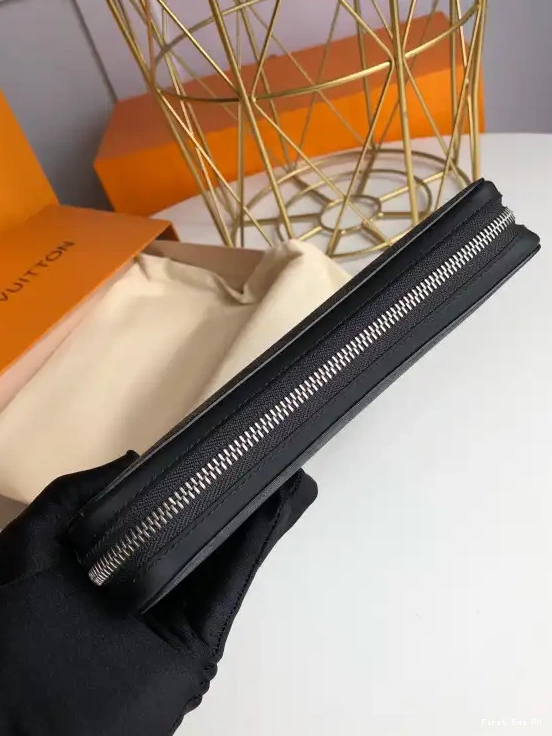 First bags ru WALLET XL Vuitton Louis ZIPPY 0525